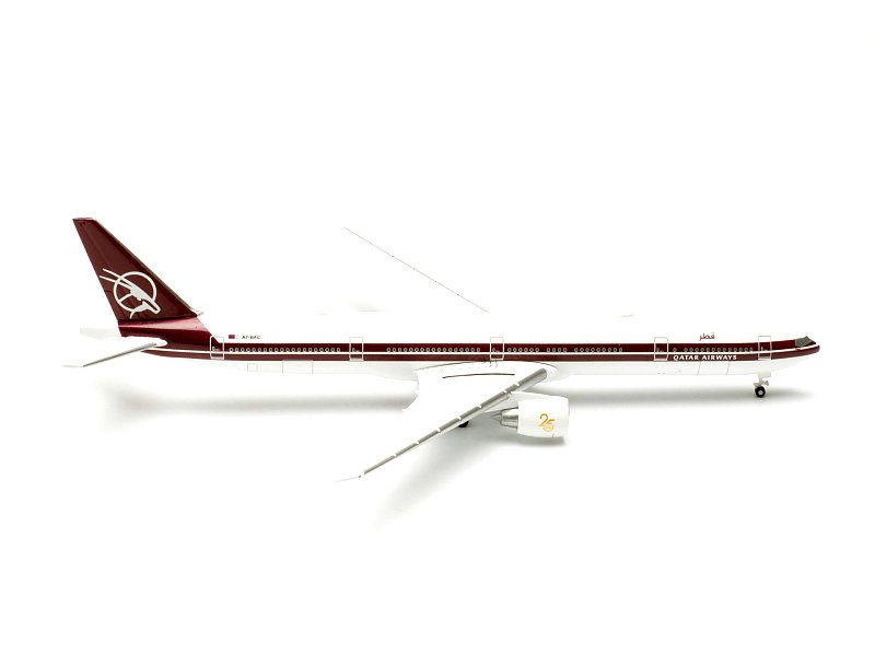Herpa Wings 1:500 Boeing 777-300ER Qatar Airways 536561
